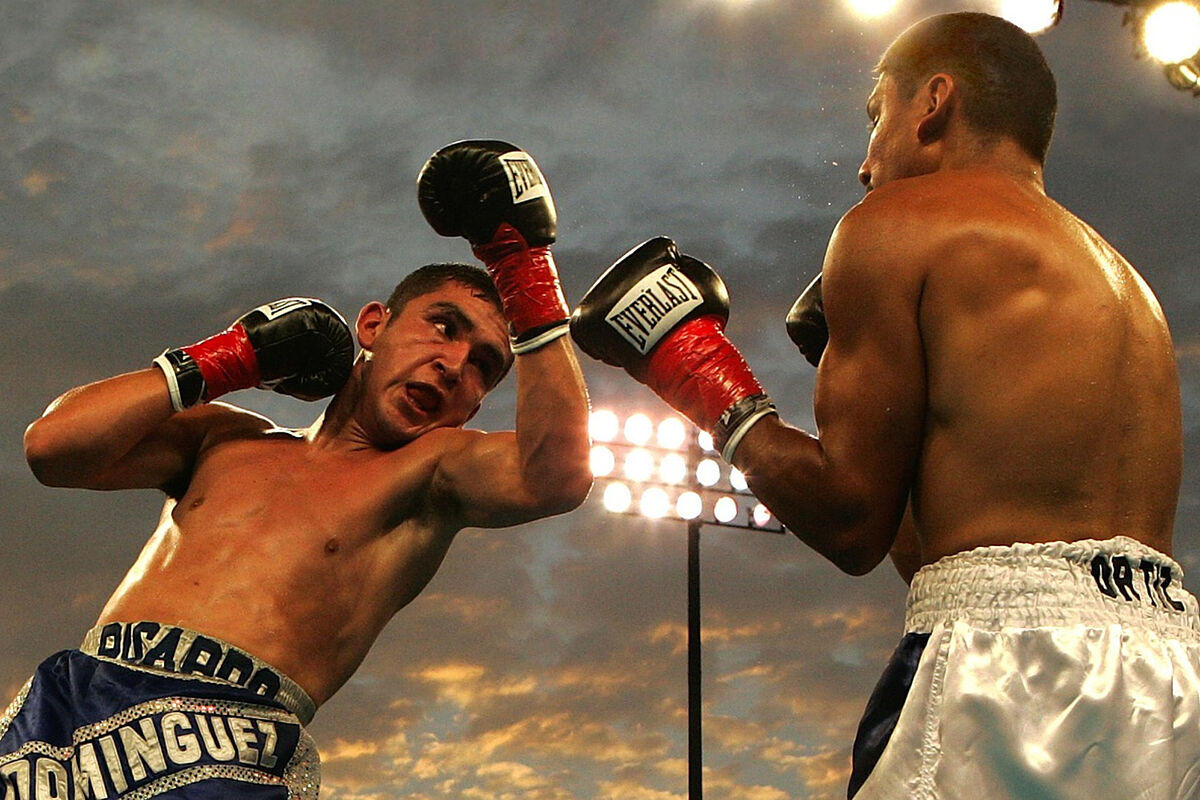 La música de boxeo es una parte esencial de la experiencia de los eventos de boxeo, proporcionando la banda sonora que acompaña a cada golpe